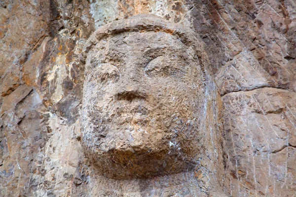 Famosas Grutas Longmen Estátuas Buda Bodhisattvas Esculpidas Rocha Monólito Perto — Fotografia de Stock