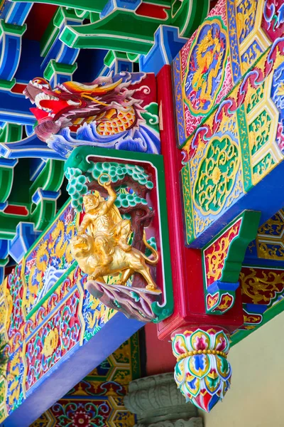 Linin Luostarin Sisätilat Lantaun Saarella Hongkongissa — kuvapankkivalokuva