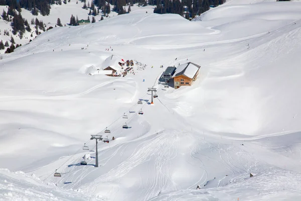 Invierno Los Alpes Suizos Con Estación Esquí Suiza — Foto de Stock