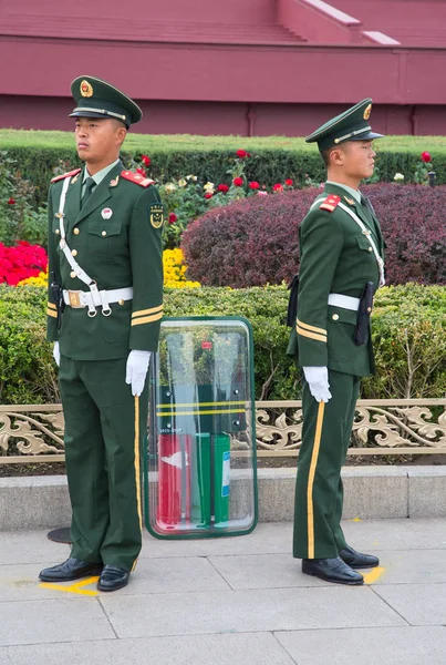 Beijing China October 2017 Unidentified Men Police Guards Front Forbidden — Stock Photo, Image