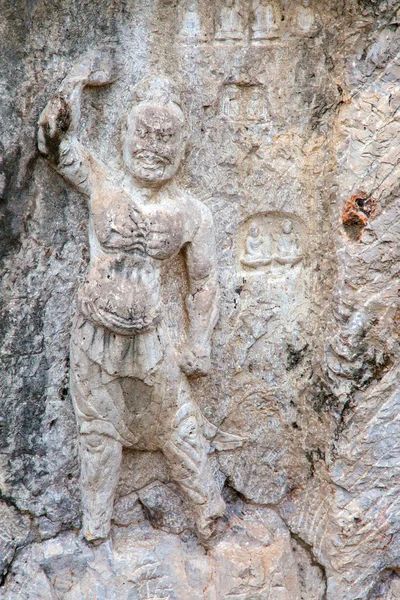 Słynne Jaskinie Dziesięciu Tysięcy Buddów Rzeźbione Posągi Buddy Bodhisattwów Monolit — Zdjęcie stockowe