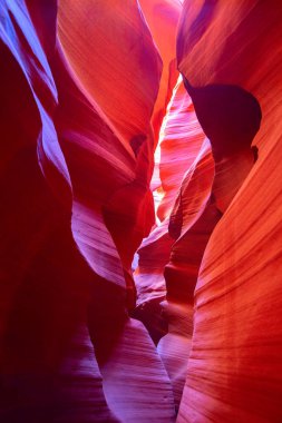 Arizona, Page yakınlarındaki ünlü Antilop Kanyonu.