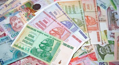 Zimbabve banknotlar hiperenflasyon sonra closeup