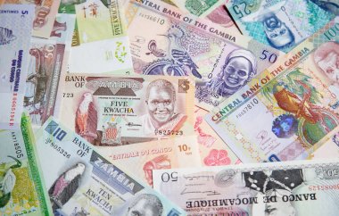 Arka plan çeşitli renkli Afrika banknotlar ile