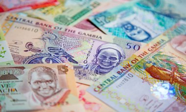 Arka plan çeşitli renkli Afrika banknotlar ile