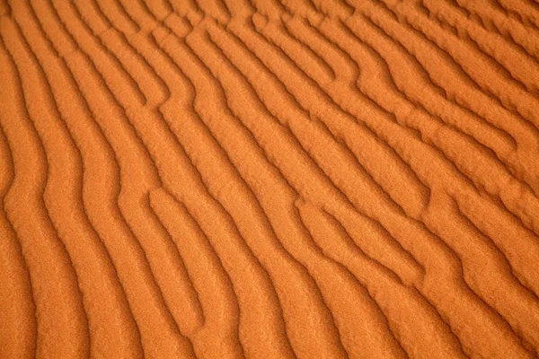 サウジアラビアのリヤド近くにある赤い砂の アラビア砂漠 — ストック写真