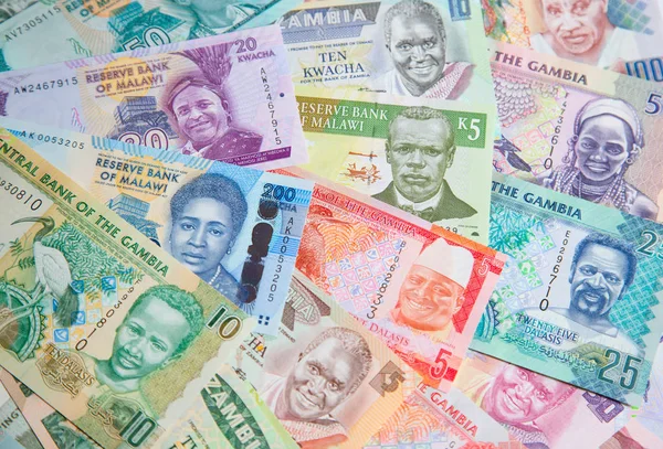 背景与丰富多彩的非洲钞票 — 图库照片