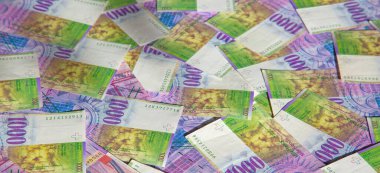 İsviçre 1000 franklık banknotların koleksiyonu. İsviçre Ulusal Bankası (SNB) tarafından yayınlanan 1000 franklık banknot dünyanın en değerli banknotlarından biridir. Mevcut 1000 franklık banknotlar 1995 yılından beri İsviçre 'de dolaşımda..