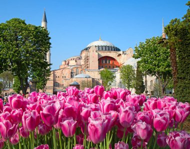 Haghia (Aya) Sophia - İstanbul 'daki ünlü kilise ve cami