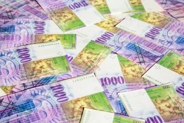 İsviçre 1000 franklık banknotların koleksiyonu. İsviçre Ulusal Bankası (SNB) tarafından yayınlanan 1000 franklık banknot dünyanın en değerli banknotlarından biridir. Mevcut 1000 franklık banknotlar 1995 yılından beri İsviçre 'de dolaşımda..