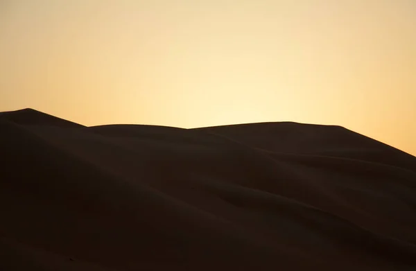 Zonsondergang Boven Rood Zand Arabische Woestijn Buurt Van Dubai Verenigde — Stockfoto