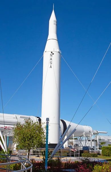 Kennedy Space Center Florida Usa April 2016 Rocket Garden Ställde — Stockfoto