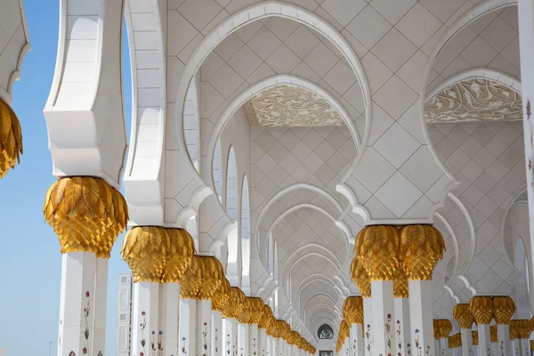 Famosa Mezquita Sheikh Zayed Abu Dhabi Emiratos Árabes Unidos — Foto de Stock