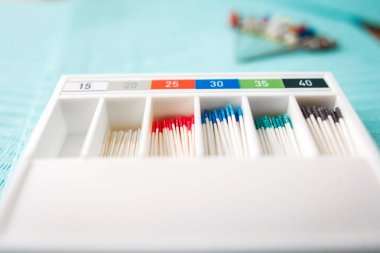 endodontik aletleri gelmedi. Metin kopyalama yeri olan Üstten Görünüm