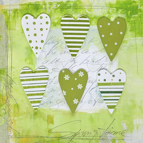 Zielony design z sześcioma sercami — Zdjęcie stockowe
