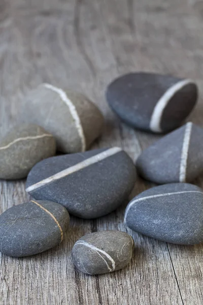 Selection Of Pebble With A Single White Stripe — Stock Photo, Image