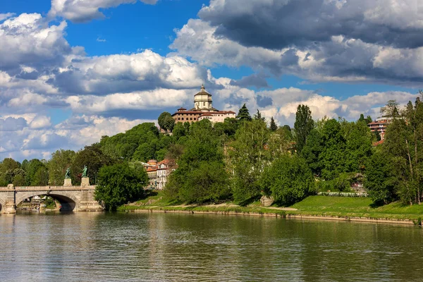 View Urban Park Green Trees River Beautiful Sky Turin Italy — Stock Photo, Image