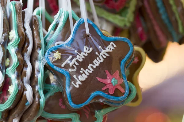 Gingerbread Hearts on german christmas market — Stock Photo, Image