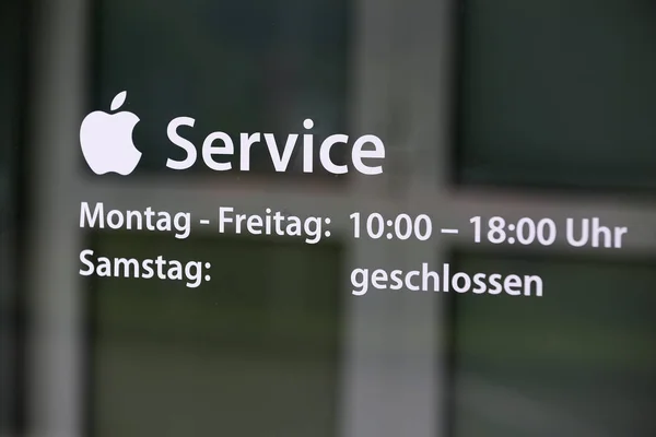 Apple auktoriserad servicepartner — Stockfoto