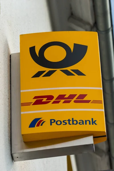 Sárga Dhl logó — Stock Fotó