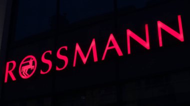 Rossmann ışıklı logo