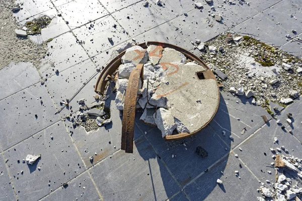 Old destroyed floor — Stock Photo, Image