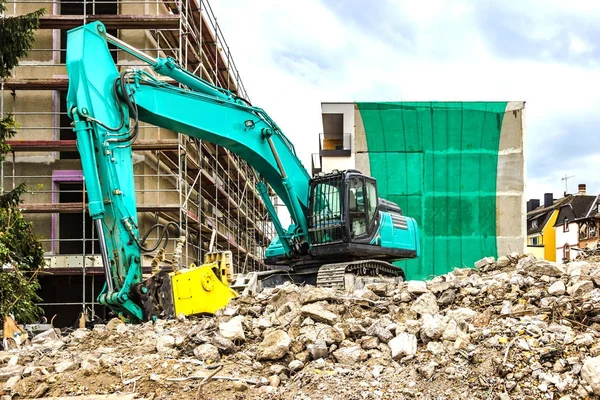 Demolición de viejos grandes almacenes — Foto de Stock