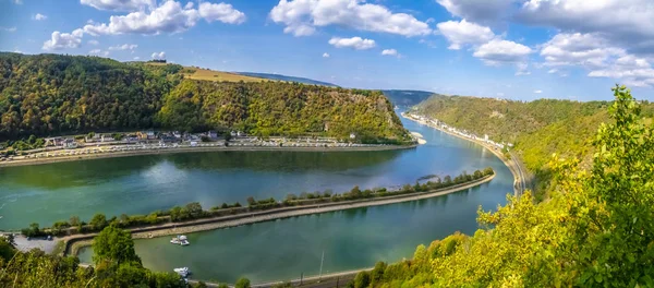 Panoramatický výhled na řeku Rýn — Stock fotografie