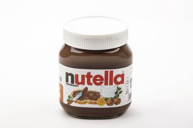 Huettenberg, Almanya - 2020-02 _ 25 Lezzetli Nutella fındık çikolata serpiştirilmiş, Ferrero yapımı
