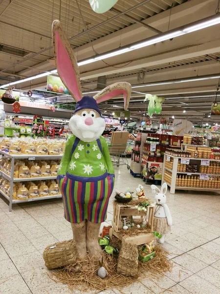 Wetzlar Germany 2018 Wetzlar Germany 2019 Decorative Easter Bunny Globus — Stock Photo, Image