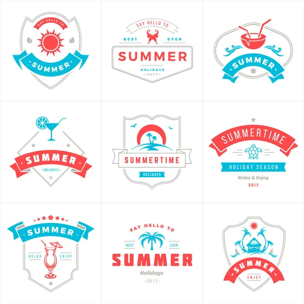 Vacaciones de verano etiquetas y distintivos tipografía diseño vectorial — Vector de stock