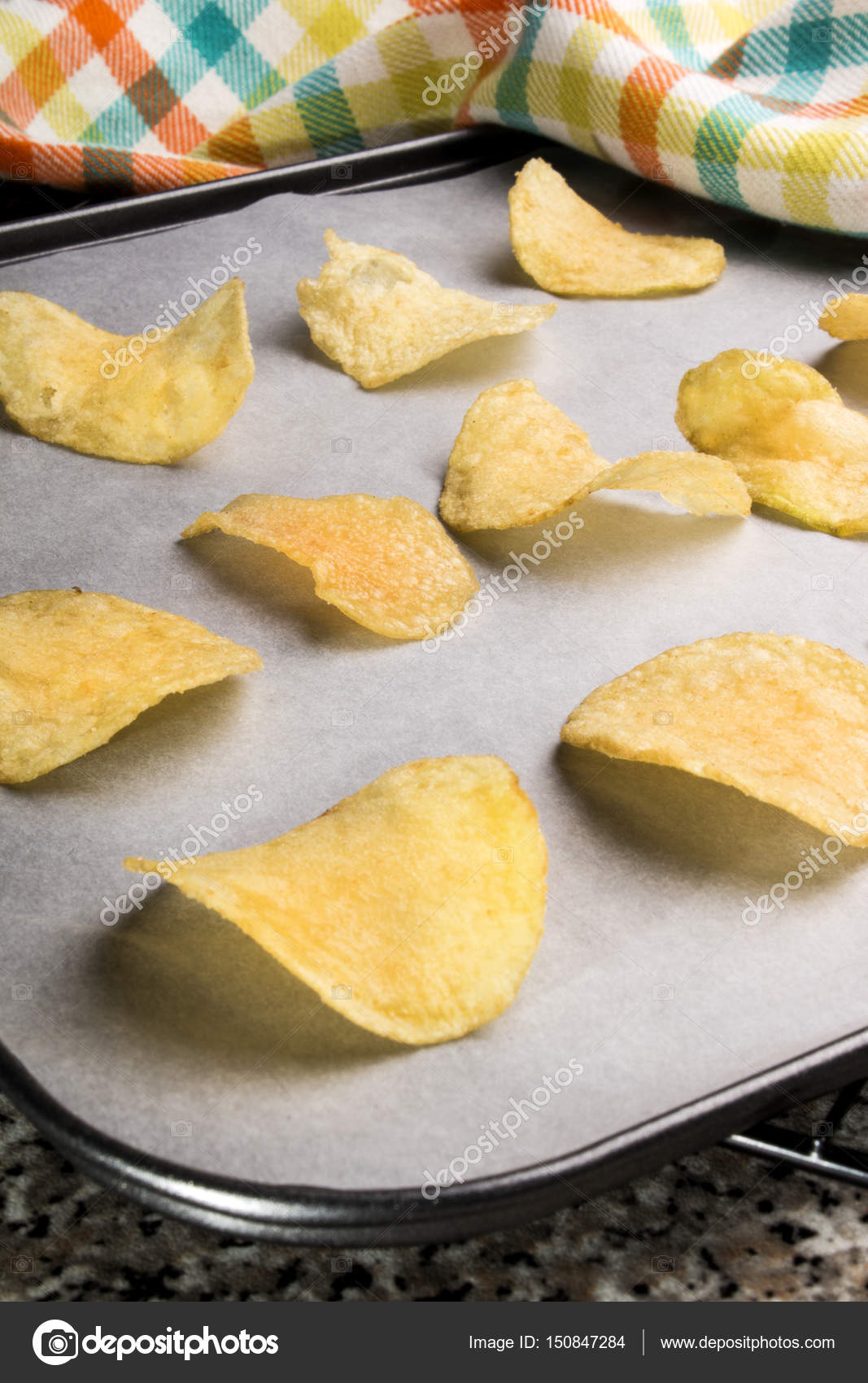 Fırında Tereyağlı Taze Patates Fırında Tereyağlı Taze Patates