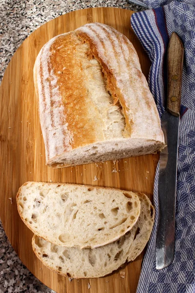 Huis gebakken Ierse zuurdesem brood — Stockfoto