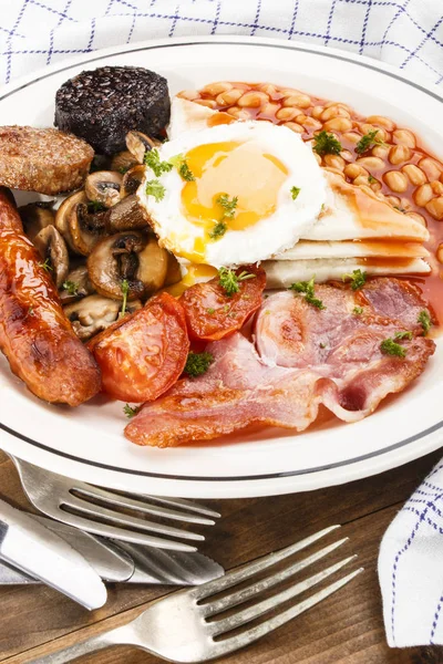 Ulster fry, traditional for northern ireland, on a plate — Stock Photo, Image