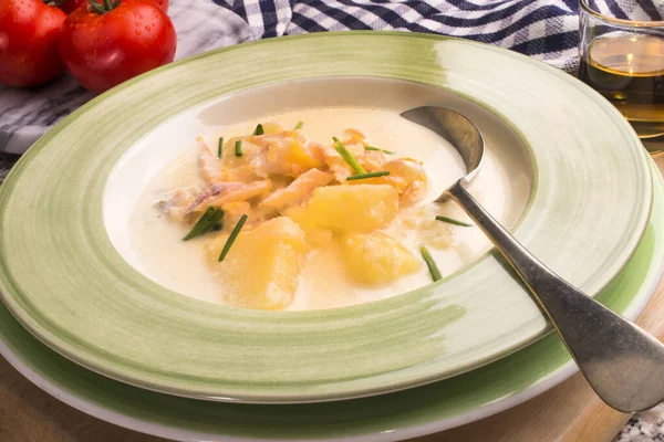 Very scottish specialty cullen skink in a deep plate — Stock Image Very Scottish Specialty Cullen Skink Deep Plate Stock Photo