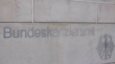 Bundeskanzleramt giriş