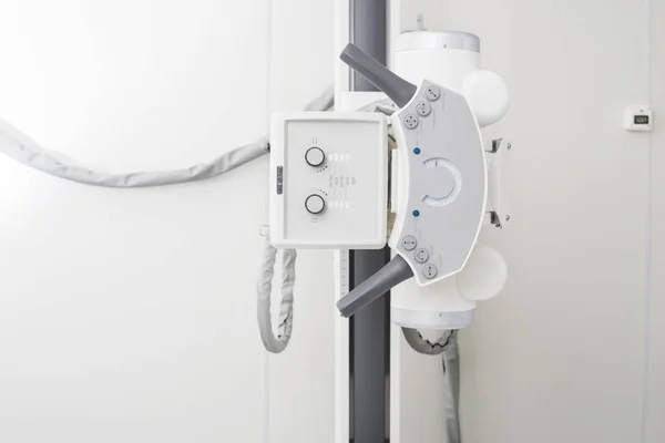 Close-up van X-ray apparaat In ziekenhuis — Stockfoto