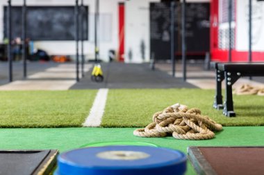 Fitness kulübü halı ipi