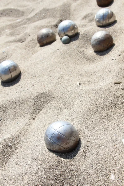 Hraní petanque v písku — Stock fotografie