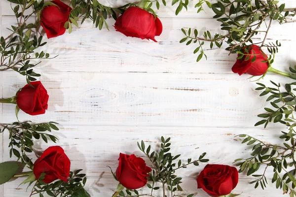 Gyönyörű vörös rózsák négyzet alakú kerete — Stock Fotó