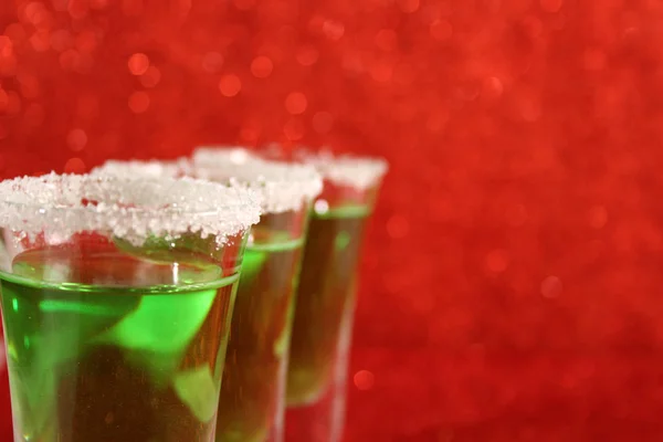Two glasses with a green cocktail — Stock Photo, Image