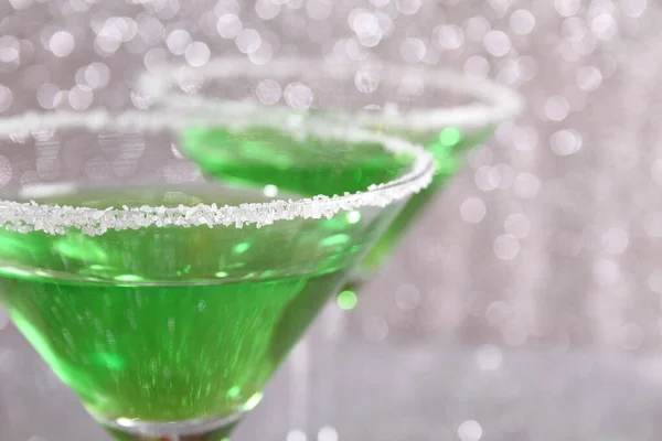 Two glasses with green drinks — Stock Photo, Image