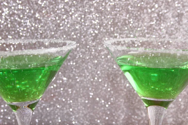 Two glasses with green drinks — 스톡 사진