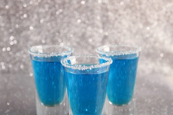 Tři sklenice s modrými nápoji — Stock fotografie