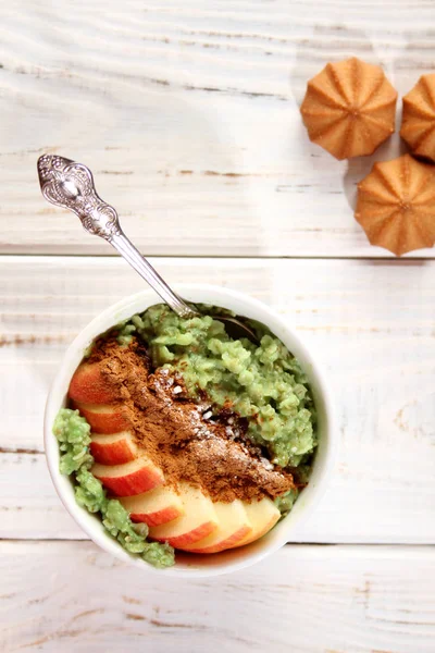 Desayuno de cereales con fruta . —  Fotos de Stock