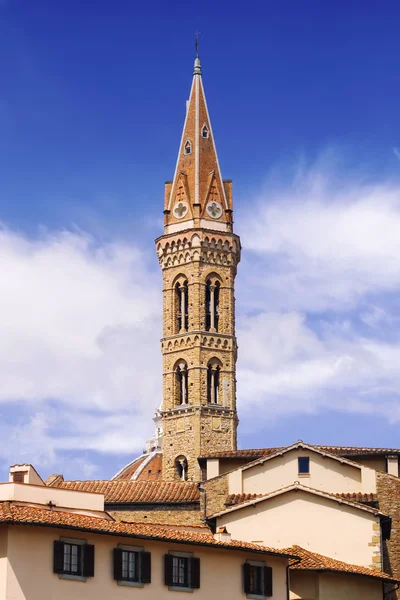 The bell tower of Badia Fiorentina in Florence, Italy — Stock Photo, Image