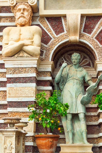 Detail des Orgelbrunnens, Wahrzeichen der Villa d 'este, Tivoli, Italien — Stockfoto