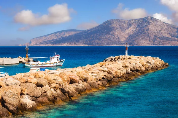 乔拉斯，希腊 Pano 库福尼西岛岛渔港 — 图库照片