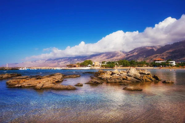 Spiaggia di Frangokastello sull'isola di Creta, Grecia — Foto Stock