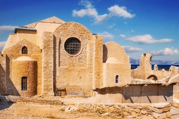 Monastery of St. Peter and St. Paul in Heraklion, Crete island, Greece — Stock Photo, Image